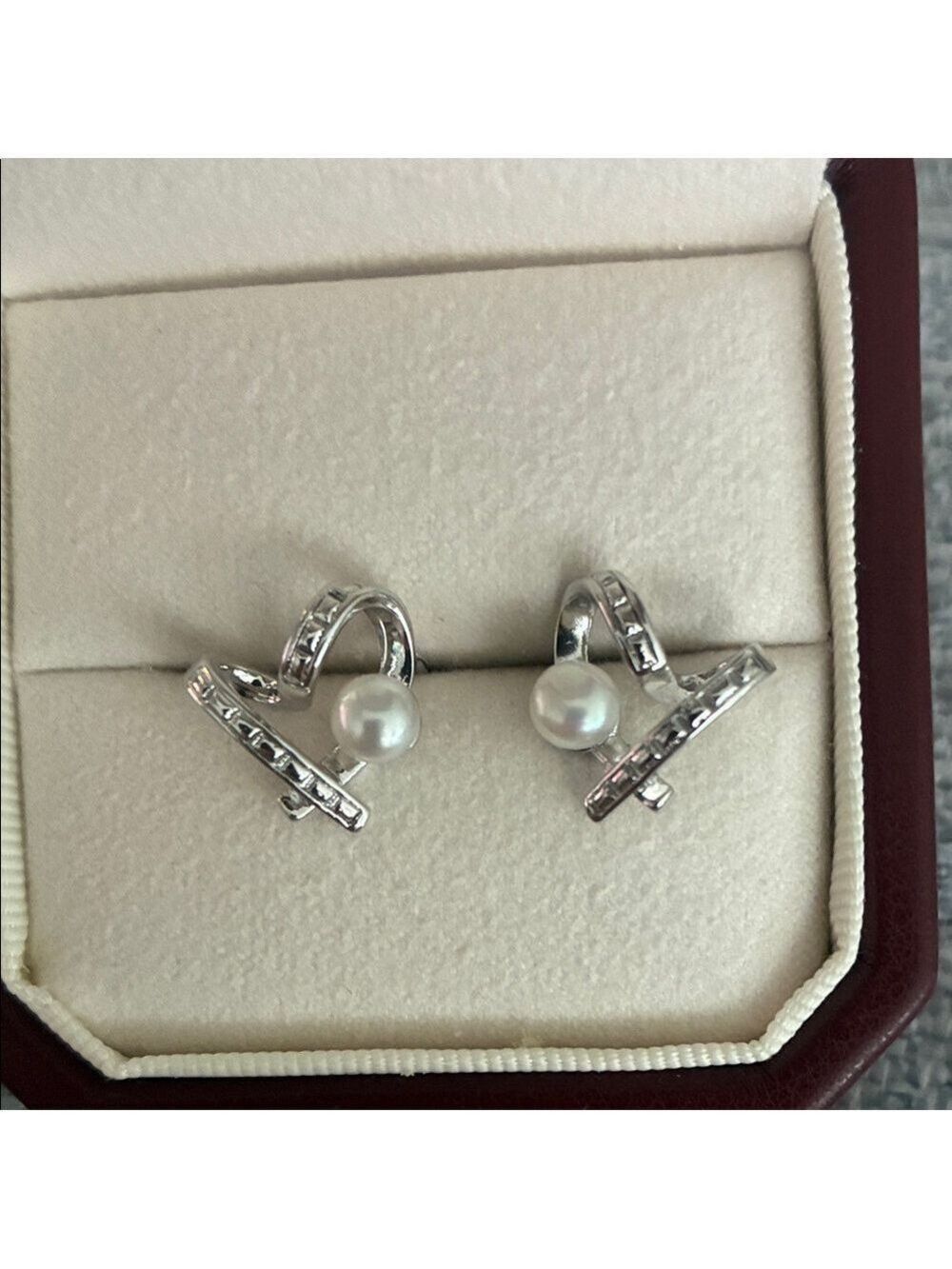 Elegant Silver Pearl Earrings